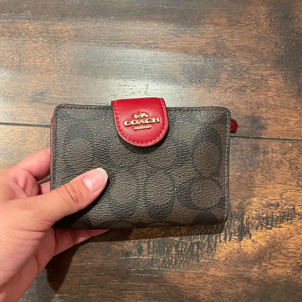 COACH vintage hand wallet!!